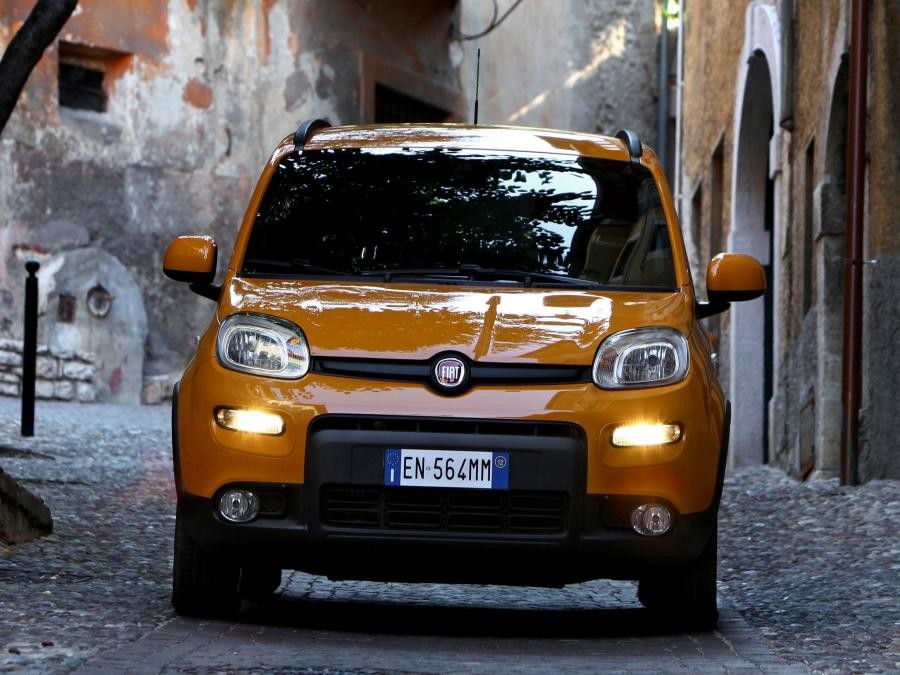  Fiat Panda Trekking 2012 года  (фото 41 из 50)